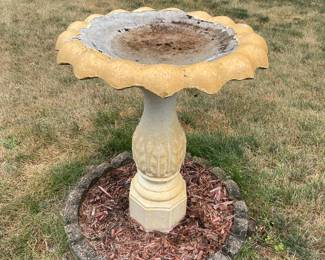 Bird bath