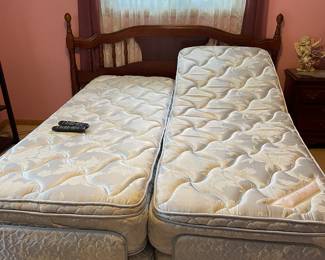 Pair of twin Sleep Comfort adjustable beds
