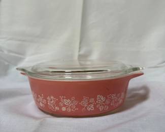 Pyrex Pink Gooseberry Casserole Dish with Lid #471