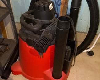 Craftsman 12 gallon wet/dry vacuum 