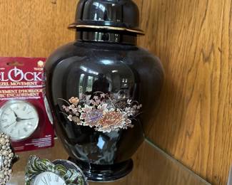 vintage black urn with Gold details from Japan 