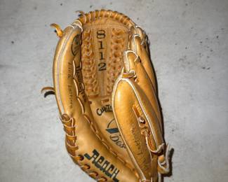 Baseball Glove 