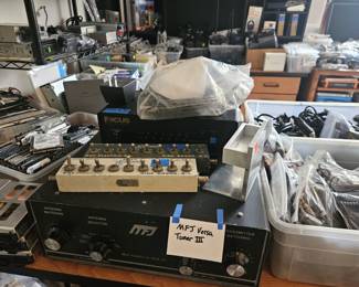 MJF Versa Tuner III. Dome antenna. Kay attenuators.