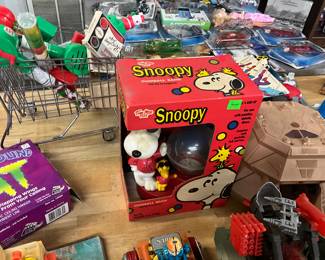 Peanuts Snoopy Bank