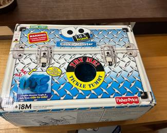Fisher Price Toy - Cookie Monster Tickle Tummy Toy