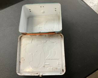 Disney Fox and the Hound Metal Lunch Box