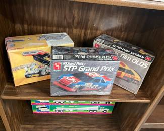 Model Race Cars
