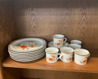 Summer Garden Collection by Excel Linda Pattern Dinnerware
