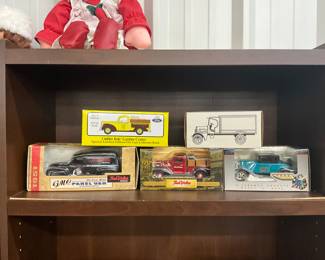 Die Cast Car & Truck Banks
