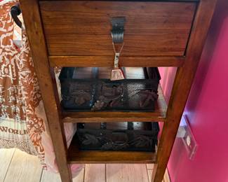 matches table and chairs