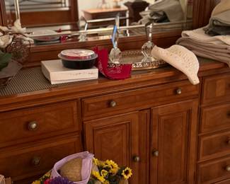 King size bedroom set