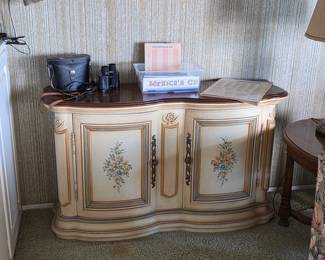 Vintage French style sideboard buffet