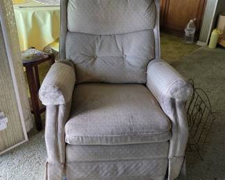 Rocker recliner
