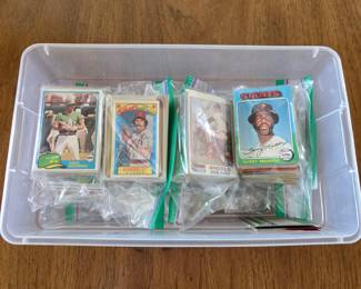 1970s and 1980s baseball cards