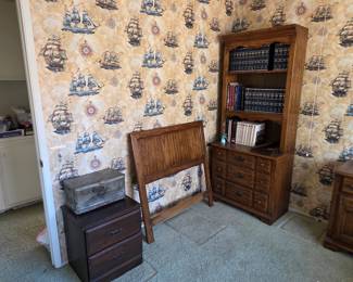 Vintage Thomasville bookcase 