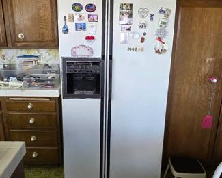 Refrigerator