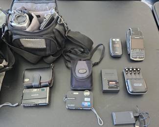 Olympus digital cameras and accessories, Blackberry