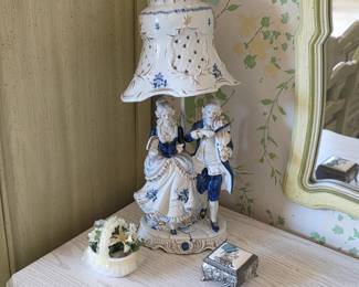 Vintage Victorian style porcelain lamp