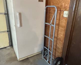 Upright freezer