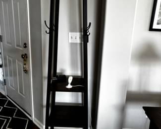 OBELISK COAT RACK WITH SHELVES