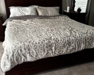 KNG SIZE SLEEP NUMBER BED