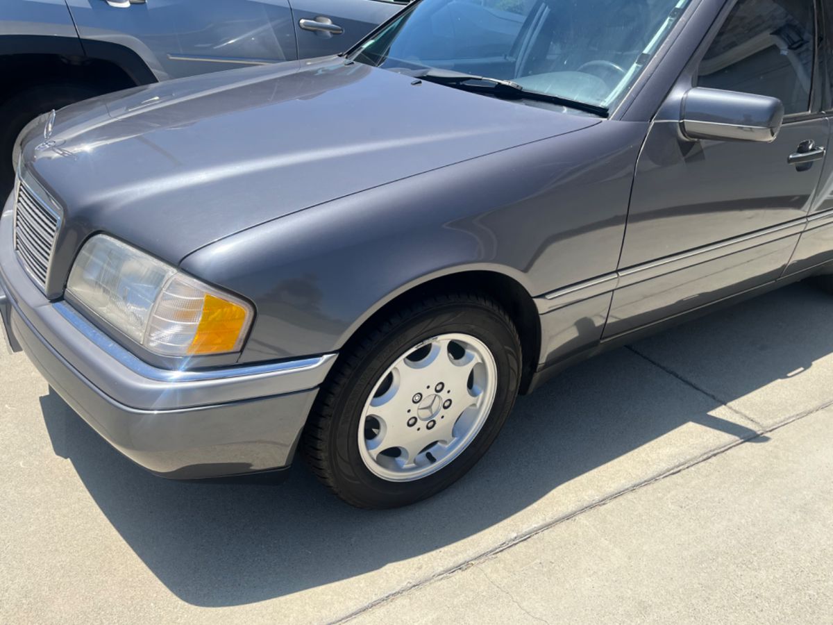 Mercedes C220 - 1996 - 84,194 miles
Well-Maintained - Excellent Condition!