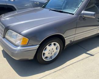Mercedes C220 - 1996 - 84,194 miles
Well-Maintained - Excellent Condition!