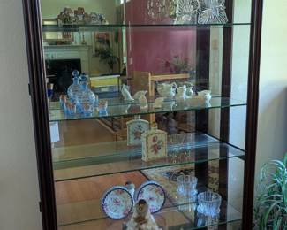 Lighted Display Cabinet