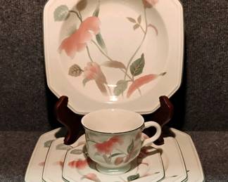 Vintage Mikasa Silk Flowers Brand New in Box 20 pc Set