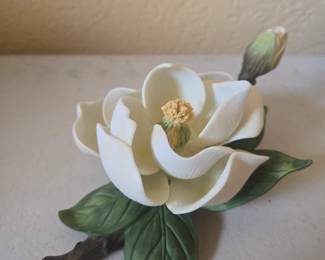 Magnolia Ceramic Flower
