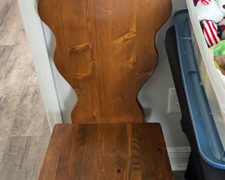Thinking this chair is designed for a woman.