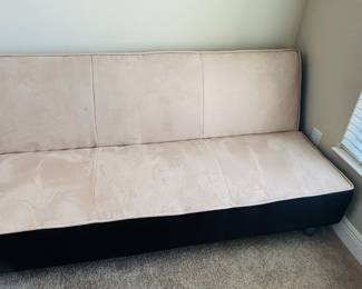 Post divorce bed. Been there, done that.