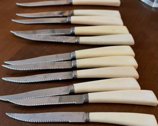 Quikut Steak Knives- mid-century
