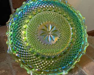 Indiana Glass ~ Pinwheel
Iridescent Green Bowl Dish Plate