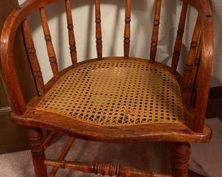 Primitive Bow Back Spindle Back Chair -Maple