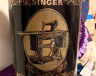 vintage Cheinco wastebasket
