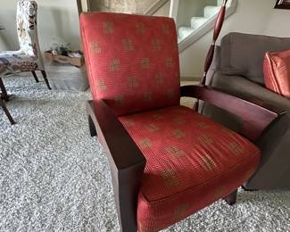 Accent chair