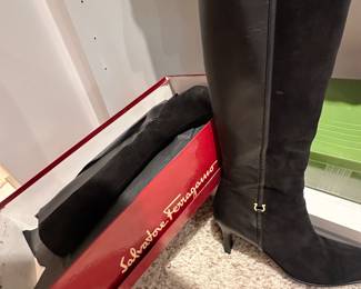 Salvatore Ferragamo Boots size 7