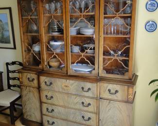 Hutch only not what is inside