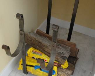 Log holder