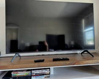 Samsung TV, Philips DVD Player, More Model No. UN50TU700DFXZA