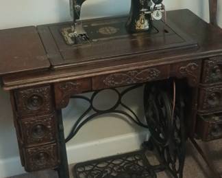 Franklin antique sewing machine