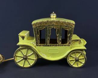 Vintage Ceramic Stagecoach Lamp Green & Gold
