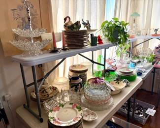 Depression glass, vintage, Japan, Desert Rose