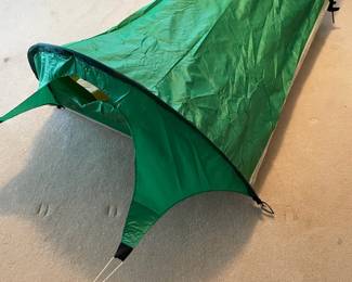 Vintage Early Winters Pocket Hotel 1 Person Tent