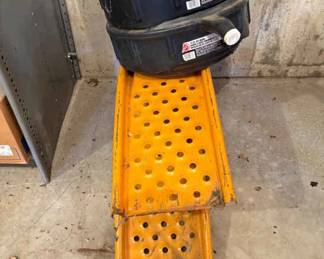 Car Ramps Oil Pans 