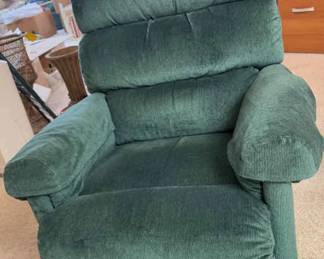 Green Reclining Chair 