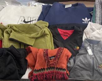 11 Crewnecks Zipups Vintage, Reebok, Nike, Adidas, Eddie Bauer, More