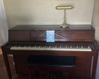 Kohler Campbell FullScale Piano Bench W Sheet Music, Piano Lamp DVD