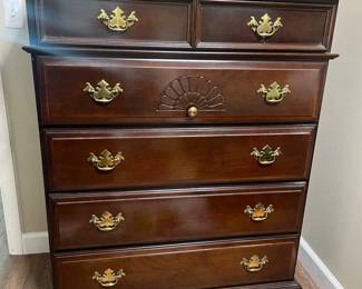 Bassett Bedroom Chest of Drawers Dresser